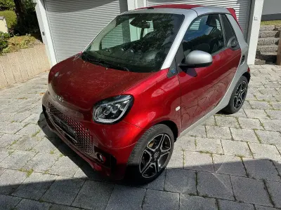 Gebraucht Smart ForTwo Electric Drive 60 kW (82 PS) 2021 Rot Cabrio