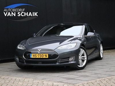 Grau Gebraucht 2015 Tesla Model S Kleinwagen | 18.999 € (Superpreis)