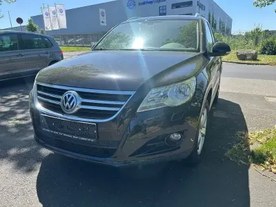 Gebraucht VW Tiguan Team 150 PS (110 kW) 2010 Schwarz SUV