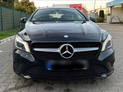 Mercedes CLA180