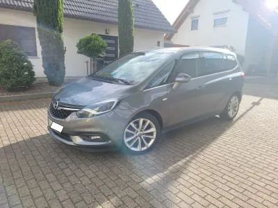Gebraucht Opel Zafira Business Edition 140 PS (102 kW) 2017 Grau Van / Kleinbus