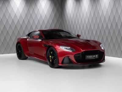 gebraucht Aston Martin DBS COUPÉ 2023 RED/BLACK-RED CARBON SPORT SEATS