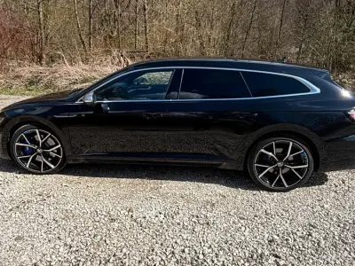 Usata VW Arteon R 320 CV (235 kW) 2022 Nero Station wagon