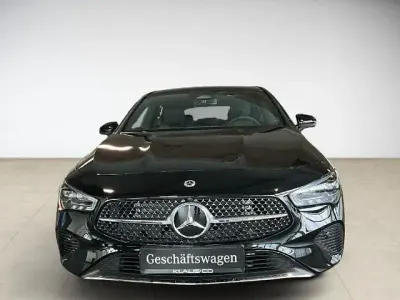Gebraucht Mercedes CLA200 150 PS (110 kW) 2025 Metalliclack kosmosschwarz (metallic) Kombi
