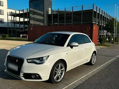 Gebraucht Audi A1 S-Line 86 PS (63 kW) 2013 Weiß Kleinwagen