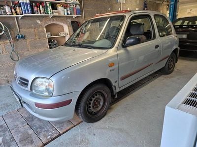 Usata Nissan Micra S 75 CV (55 kW) 2000 Argento Utilitaria
