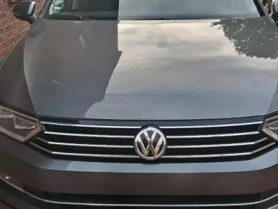 Gebraucht VW Passat 150 PS (110 kW) 2016 Grau Kombi