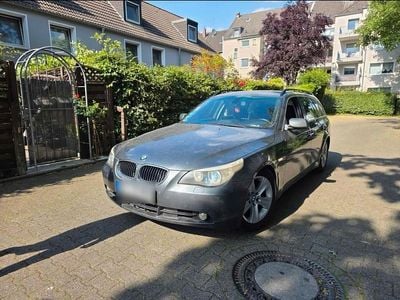 BMW 525