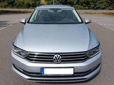 Silber Gebraucht 2018 VW Passat Comfortline Kombi | 12.900 € (Guter Preis)