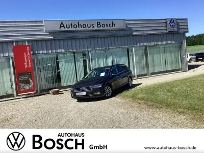 Gebraucht VW Passat Business 150 PS (110 kW) 2024 Mangangrau Kombi