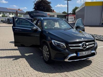 Mercedes GLC250