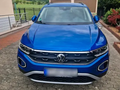 Gebraucht VW T-Roc Move 110 PS (80 kW) 2023 Blau SUV