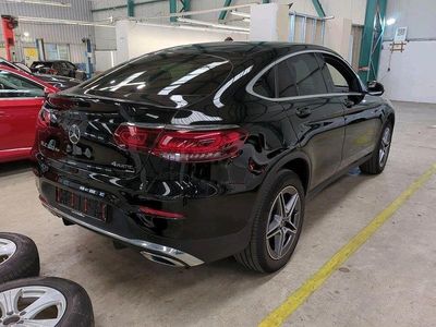 Schwarz Gebraucht 2021 Mercedes GLC300e AMG line Coupé | 40.400 € (Etwas zu teuer)