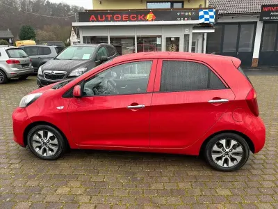 Gebraucht Kia Picanto DREAM-TEAM Edition 67 PS (49 kW) 2016 Rot Kleinwagen