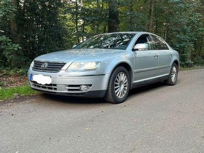 VW Phaeton