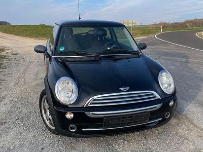 Gebraucht Mini ONE 90 PS (66 kW) 2004 Schwarz Kleinwagen