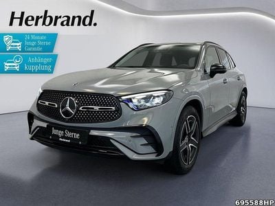 Grau Gebraucht 2025 Mercedes GLC220 AMG SUV | 60.980 € (Etwas zu teuer)