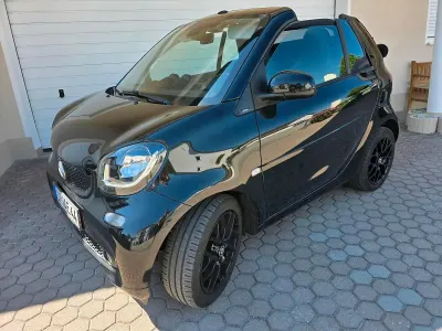 Gebraucht Smart ForTwo Cabrio Prime 90 PS (66 kW) 2016 Schwarz Cabrio