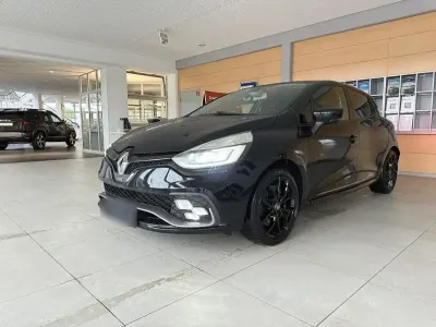 Gebraucht Renault Clio IV R.S. 200 PS (147 kW) 2017 Schwarz Limousine