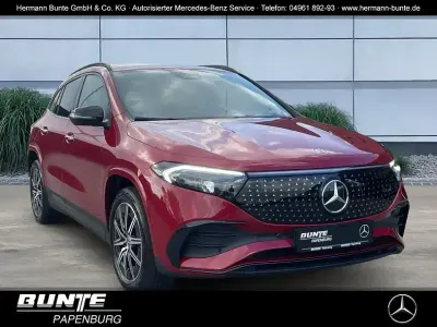 Używany Mercedes EQA300 AMG 167 kW (228 KM) 2025 Czerwony SUV