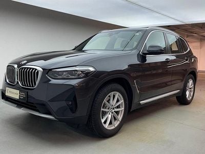 Sophistograu brillanteffekt Gebraucht 2024 BMW X3 Efficient Dynamics SUV | 44.349 € (Superpreis)