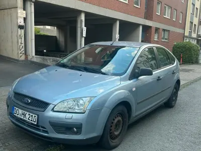 Gebraucht Ford Focus 101 PS (74 kW) 2006 Grau Limousine
