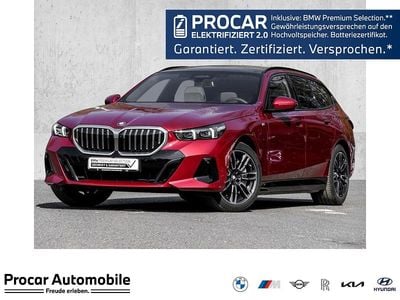 Gebraucht BMW 550e M Sport 489 PS (359 kW) 2025 Rot Kombi
