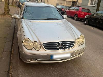 Gebraucht Mercedes CLK200 167 PS (122 kW) 2004 Silber Coupé