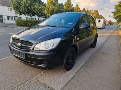 Gebraucht Hyundai Getz Basis 67 PS (49 kW) 2008 Schwarz Kleinwagen