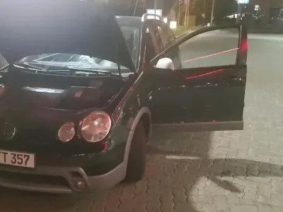 Gebraucht VW Polo Cross 75 PS (55 kW) 2004 Schwarz Kleinwagen