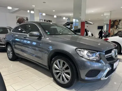 Gebraucht Mercedes GLC250 211 PS (155 kW) 2018 SUV