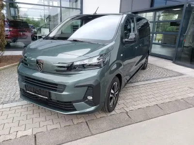 Neu Peugeot Traveller Allure 179 PS (131 kW) 2026 Grün Van / Kleinbus