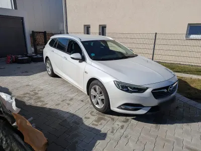 Gebraucht Opel Insignia Innovation 136 PS (100 kW) 2019 Weiß Kombi