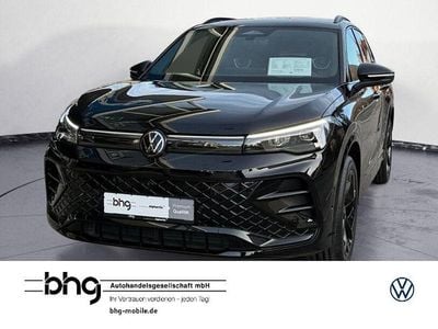 Schwarz Gebraucht 2024 VW Tiguan R-line SUV | 44.390 € (Guter Preis)