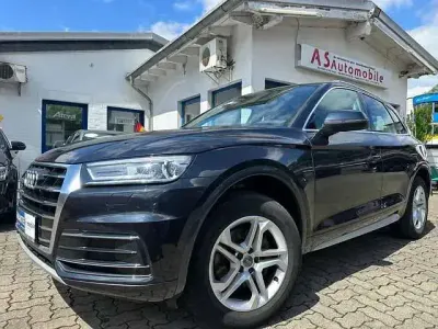 Gebraucht Audi Q5 Design 190 PS (139 kW) 2019 Mondscheinblau metallic SUV