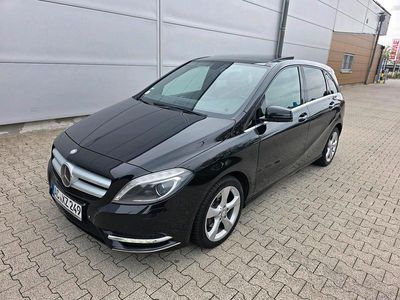 Mercedes B200