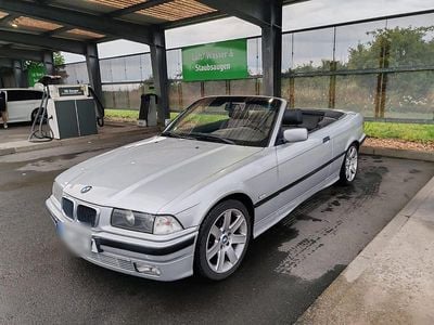 BMW 318 Cabriolet