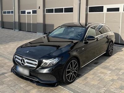 Gebraucht Mercedes E220 AMG line 194 PS (142 kW) 2018 Schwarz Kombi