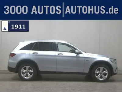 Gebraucht Mercedes GLC300e 320 PS (235 kW) 2021 Silber SUV