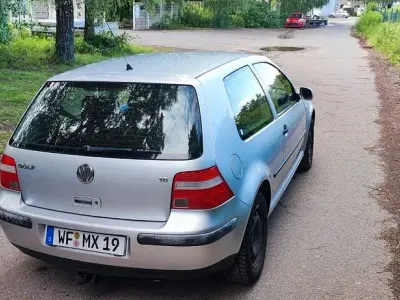 Gebraucht VW Golf IV Basis 105 PS (77 kW) 2002 Silber Limousine