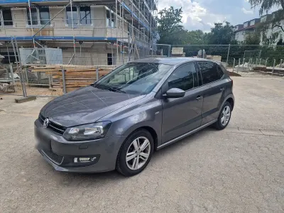 Gebraucht VW Polo Life 105 PS (77 kW) 2014 Grau Kleinwagen
