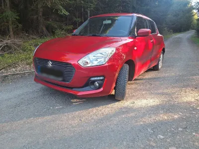 Brugt Suzuki Swift Comfort 90 HK (66 kW) 2020 Rød Hatchback