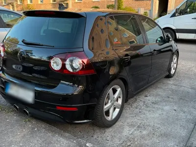 Używany VW Golf V 140 KM (102 kW) 2008 Czarny Hatchback
