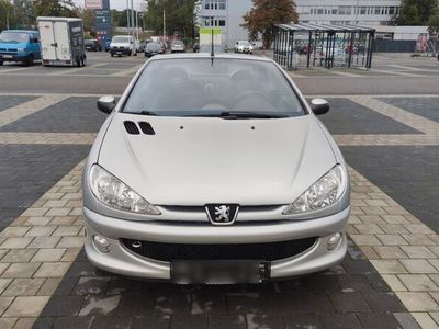 gebraucht Peugeot 206 CC 110 Platinium, Klimaautomatik, TÙV NEU.