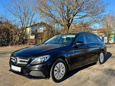 Gebraucht Mercedes C220 170 PS (125 kW) 2018 Schwarz Kombi