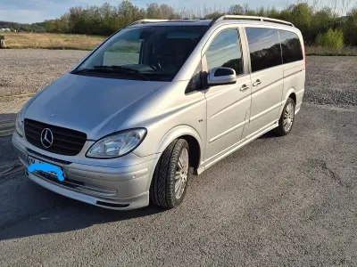 Używany Mercedes Viano 224 KM (164 kW) 2010 Srebrny Minivan