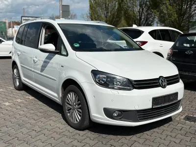 Gebraucht VW Touran 150 PS (110 kW) 2015 Weiß Van / Kleinbus