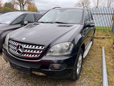 Mercedes ML320