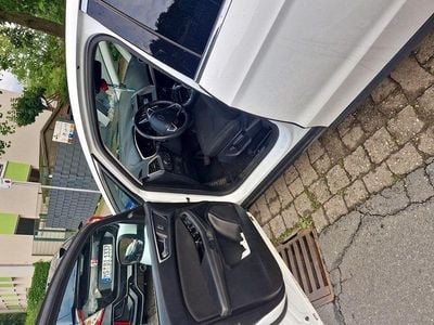 Gebraucht Ford S-MAX 179 PS (131 kW) 2017 Weiß Van / Kleinbus