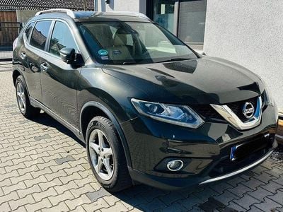 Gebraucht Nissan X-Trail Visia 131 PS (96 kW) 2015 Grün SUV